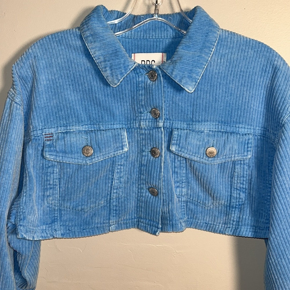 BDG Carissa Corduroy Cropped Jacket Blue Button Closure Size XS 100% Cotton - Picture 2 of 11